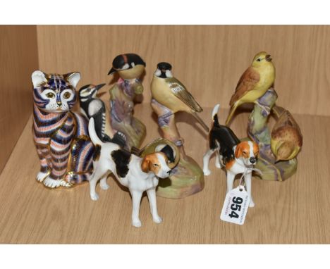 SIX ROYAL CROWN DERBY AND ROYAL  WORCESTER ANIMAL AND BIRD FIGURES, comprising two Royal Crown Derby Foxhounds and an Imari s