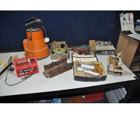 A BOX AND A BIN CONTAINING TOOLS including a Stanley RB10 wood plane, a Plough Plane, a Black and Decker Drill (untested), a 