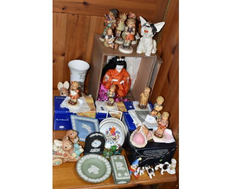 A GROUP OF CERAMIC ORNAMENTS, comprising five boxed Goebel figures 'A Girl's Best Friend' 2101/A, 'My Best Friend' 2049/B, 'T