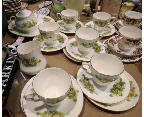 Royal Kent tea service in the Clover pattern. Not available for in-house P&amp;P 
