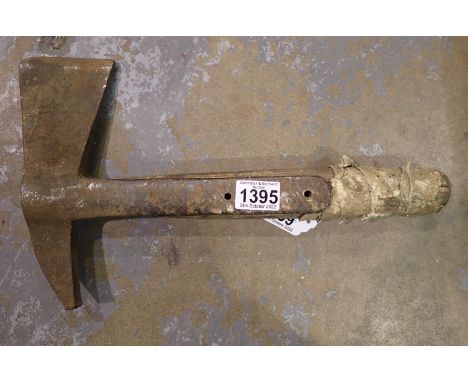 Victorian firemans axe, L: 38 cm. Not available for in-house P&amp;P 
