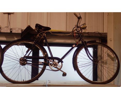 Raleigh Wayfarer vintage road bike with three speed hub gears. Not available for in-house P&amp;P 