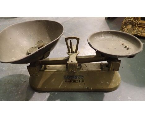 Baxendale Manchester brass scales with some weights. Not available for in-house P&amp;P 