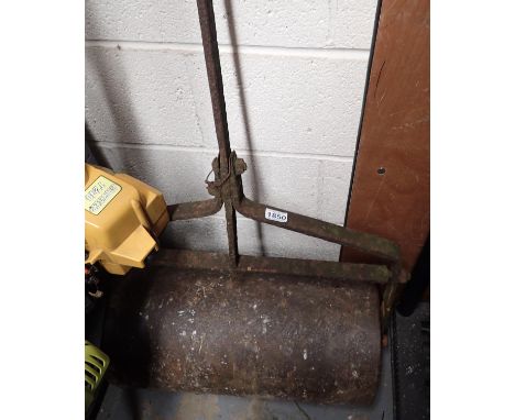 Cast iron roller. Not available for in-house P&amp;P 