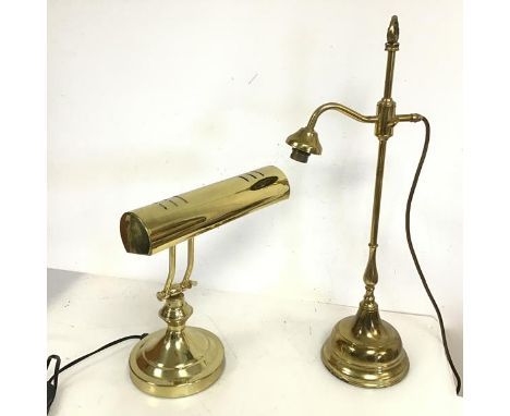 A modern adjustable brass banker's lamp (33cm x 25cm) and a brass table lamp with single arm, possibly converted from an earl