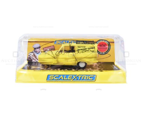 Only Fools &amp; Horses (BBC Sitcom 19881-2003) - Sir David Jason - autographed Scalextric 1/32 scale slot racing car ' Relia