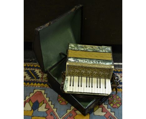 An early 20th Century Vissimo accordion, cased