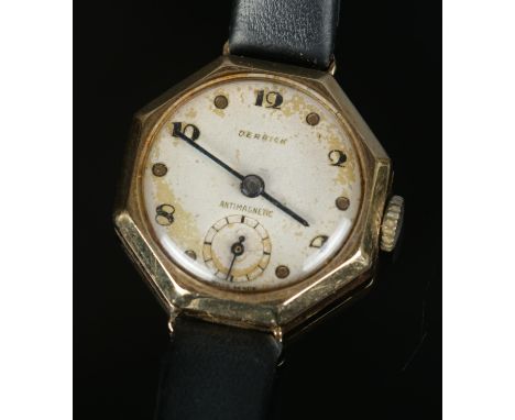 A 9ct gold cased Derrick manual ladies wristwatch on leather strap featuring subsidiary seconds dial.  Working.