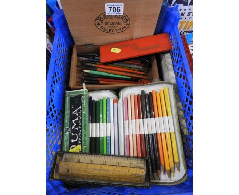 Quantity of Vintage Nibs and Artists Pencils etc 