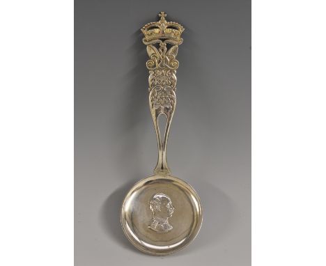 European Royalty - a Danish silver  spoon, commemorating the life of King Frederick VIII (1843 - 1912), crown terminal, the b