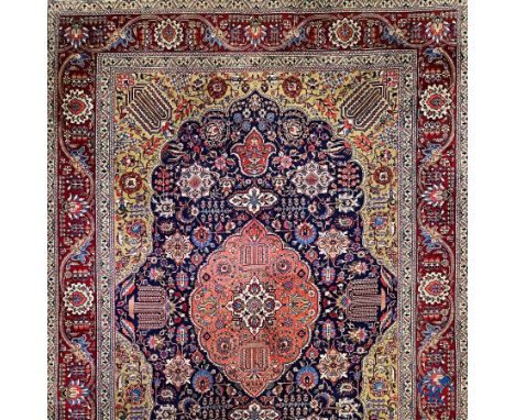 Oriental carpets: Tabriz Iran, Persian carpet. Large hand-knotted carpet. With proof of purchase of 1977. | 298 x 207 cm.