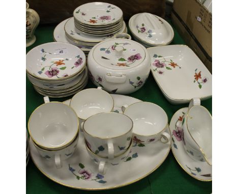 A Royal Worcester "Astley" pattern oven to table ware part dinner service (approx 30 pieces)