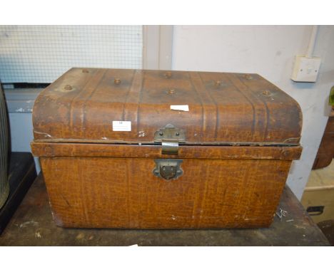Tin Travel Trunk 