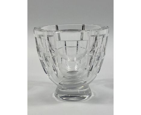 A Swedish Orrefors decorative glass bowl,signed to the underside, 9 x 9.5cms diameter. Estimate £20-30.