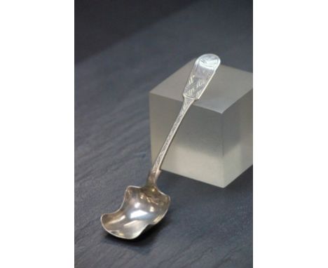 Hallmarked silver caddy spoon (George Unite)