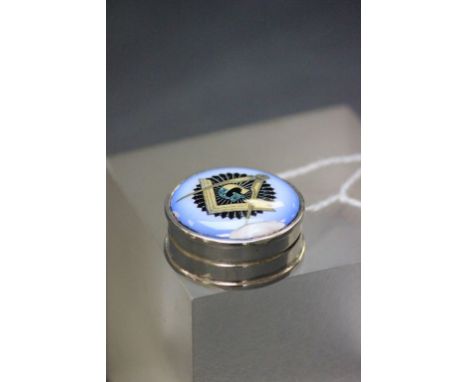 Silver Pill Box with enamel Masonic emblem to lid (a/f)