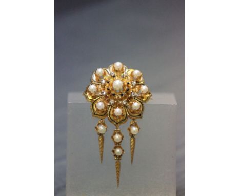 18k Gold, Diamond, Pearl & Enamel brooch in a floral design