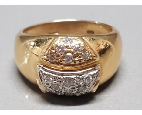 18CT GOLD DIAMOND RING 8.7G SIZE P