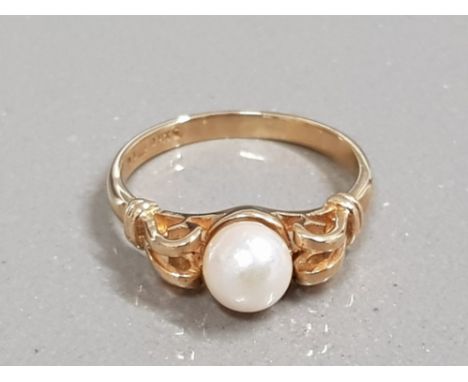 9CT GOLD PEARL RING 2.3G SIZE M