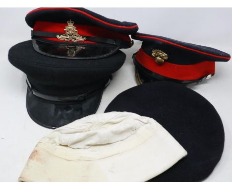 Mixed British military parade caps etc. UK P&amp;P Group 3 (£30+VAT for the first lot and £8+VAT for subsequent lots) 