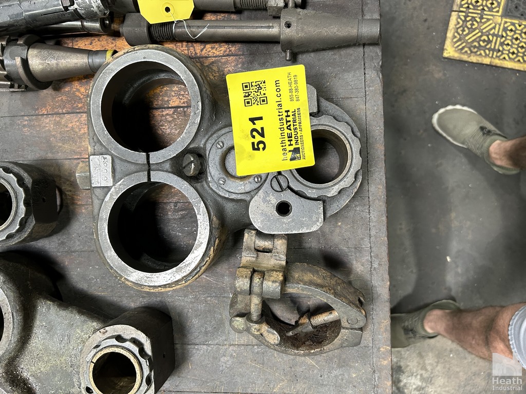 Lot 521