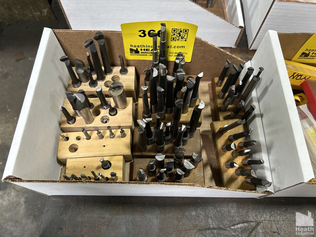 Lot 366
