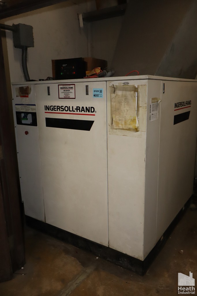 Lot 2123