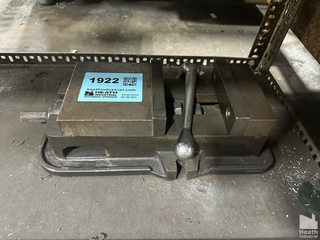 Lot 1922