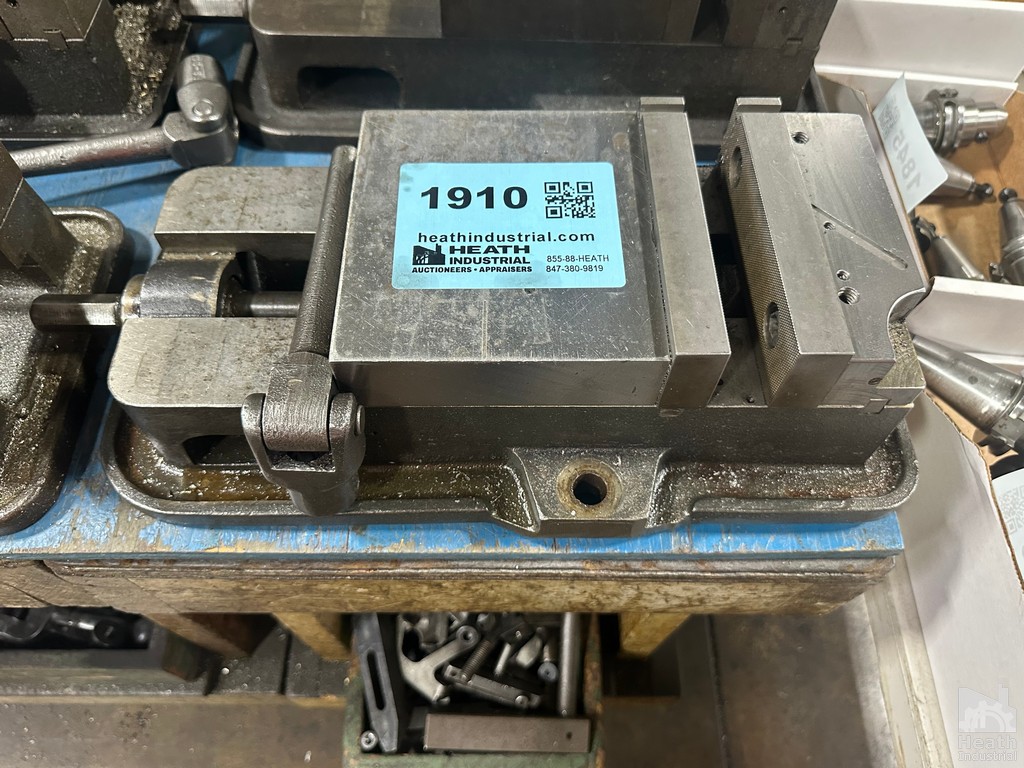 Lot 1910