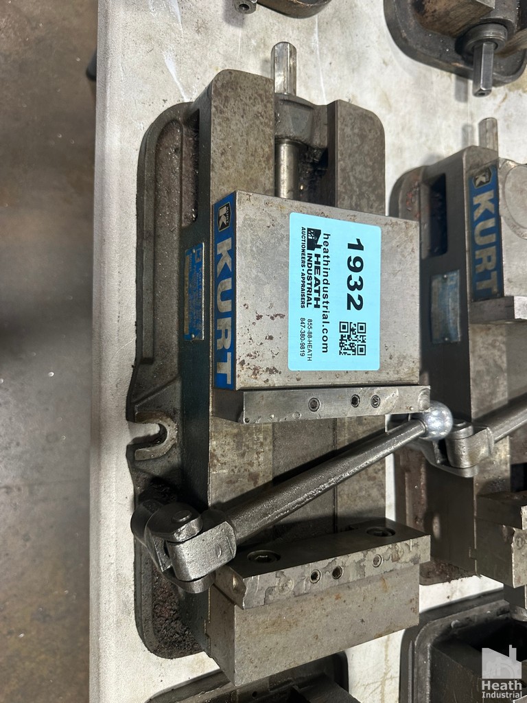 Lot 1932