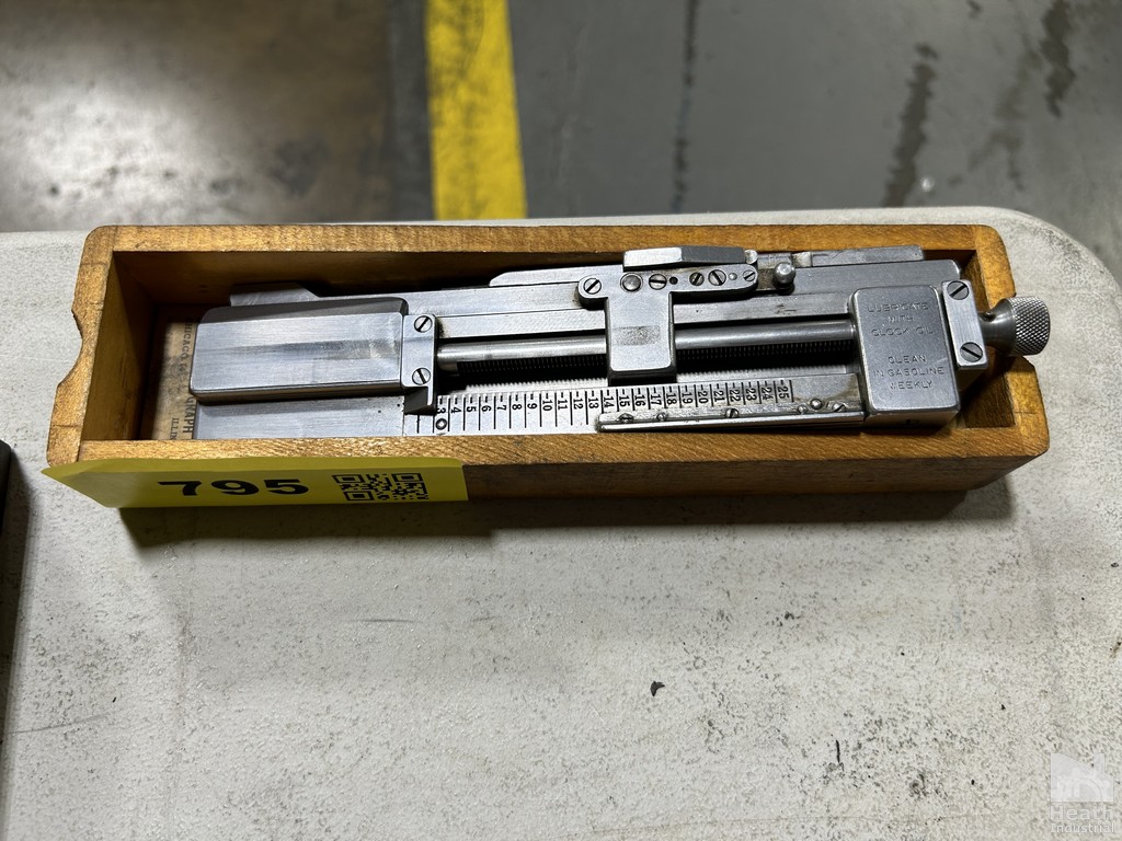 Lot 795