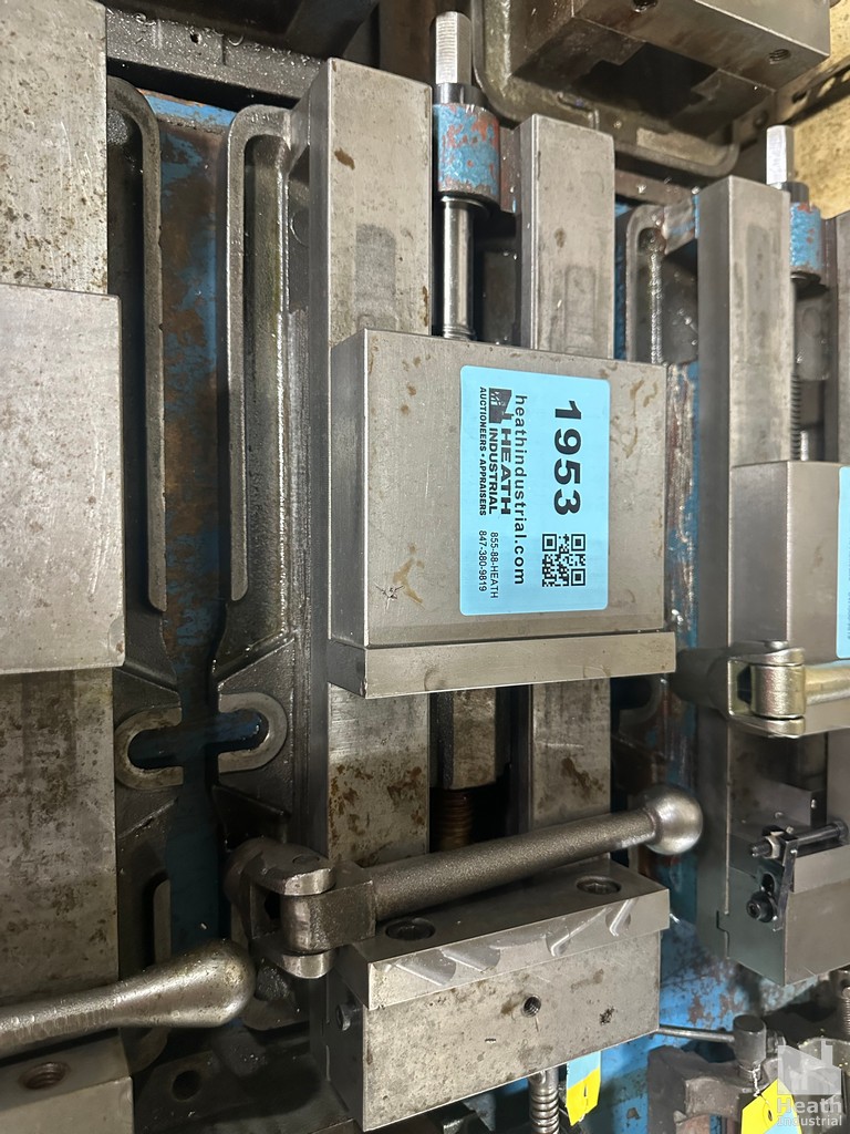 Lot 1953