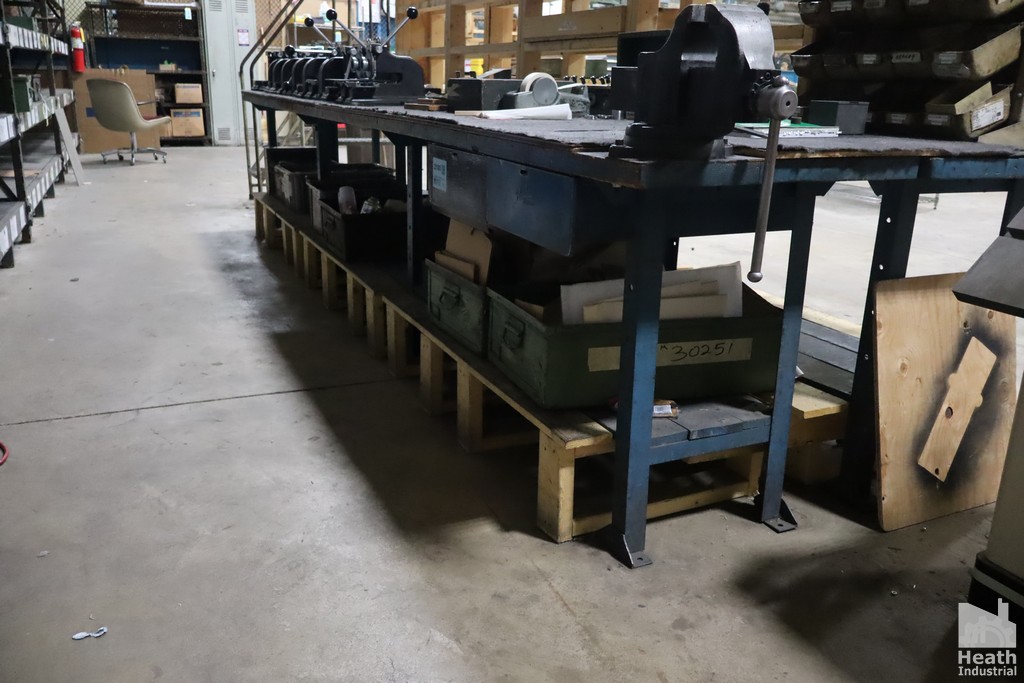 Lot 2100