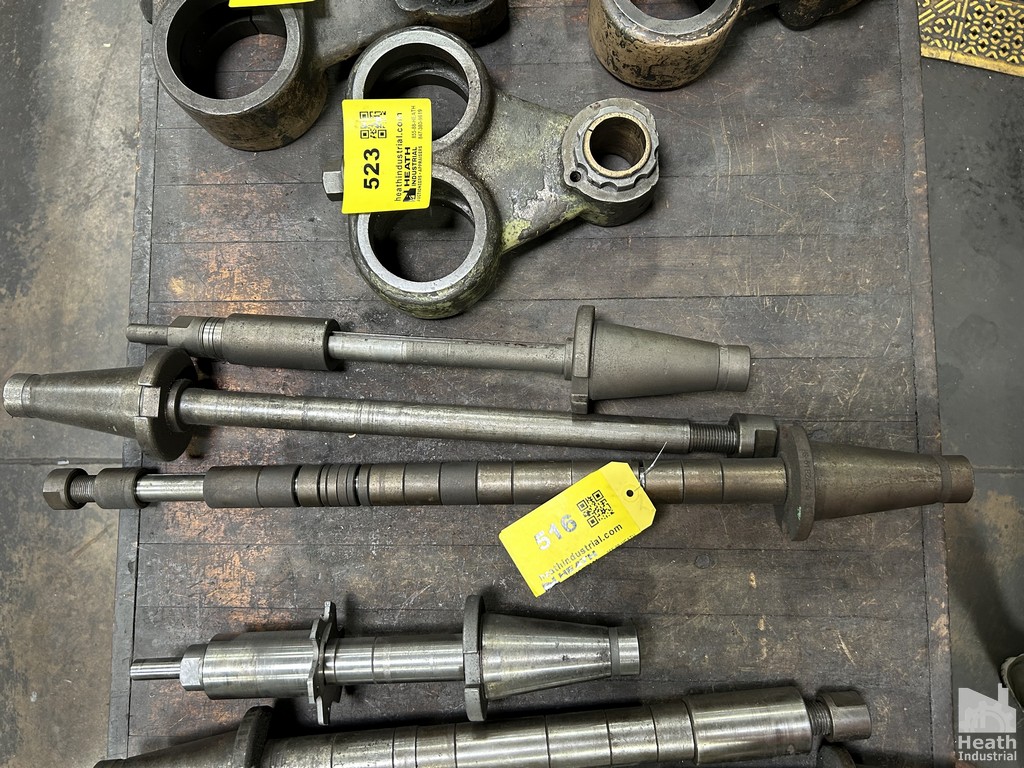 Lot 516