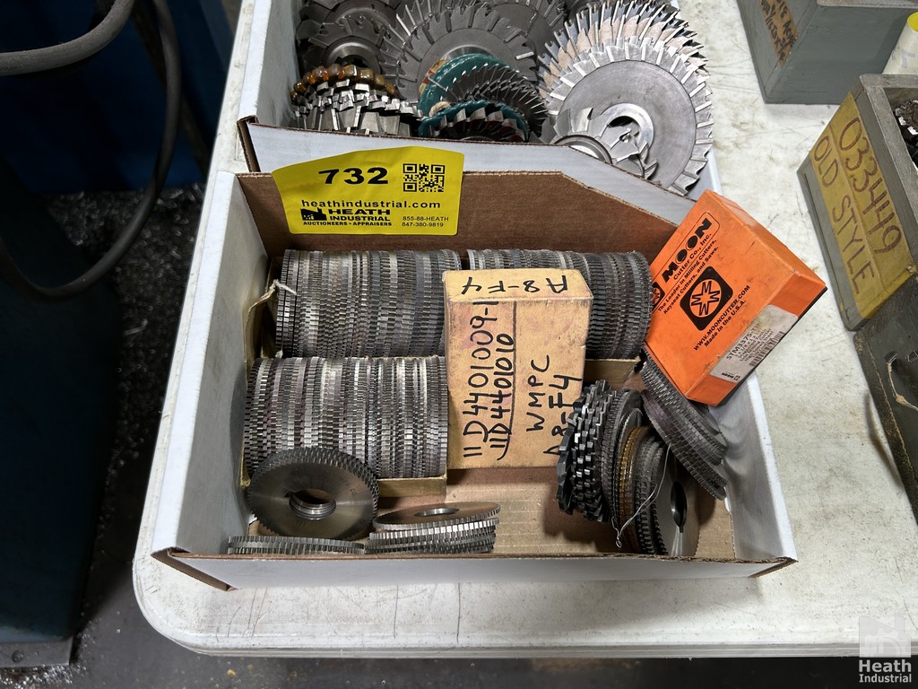 Lot 732