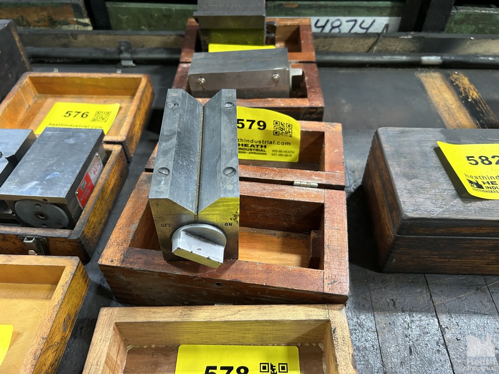 Lot 579