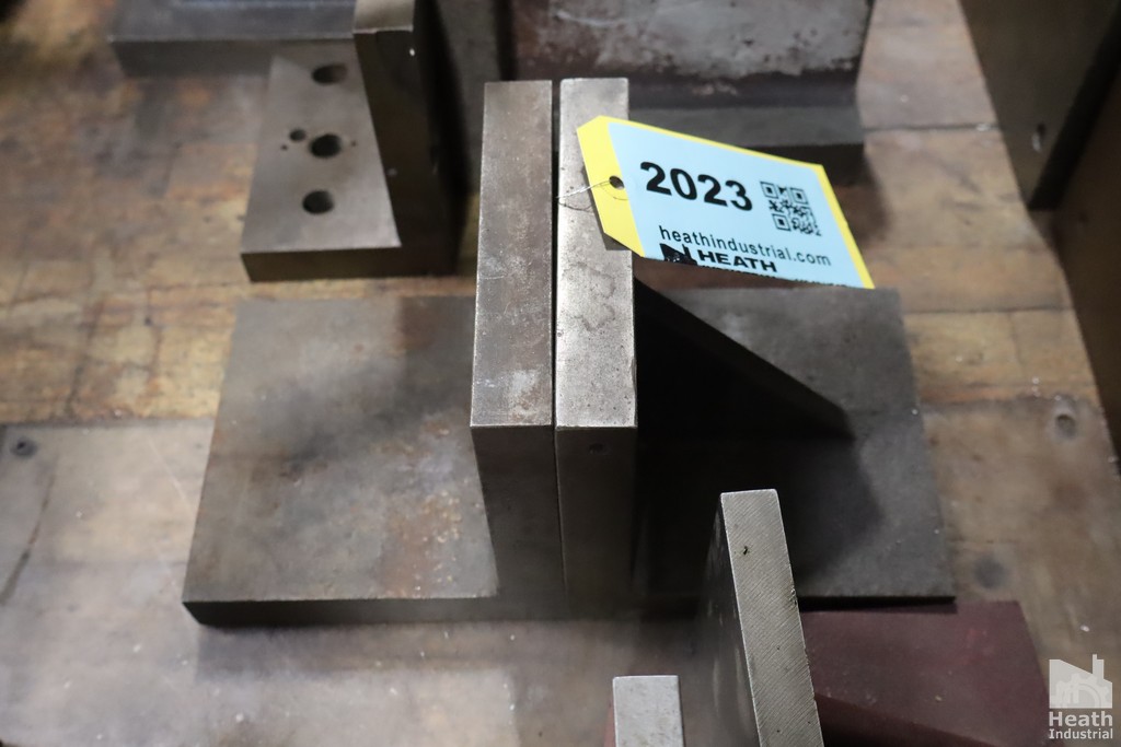 Lot 2023