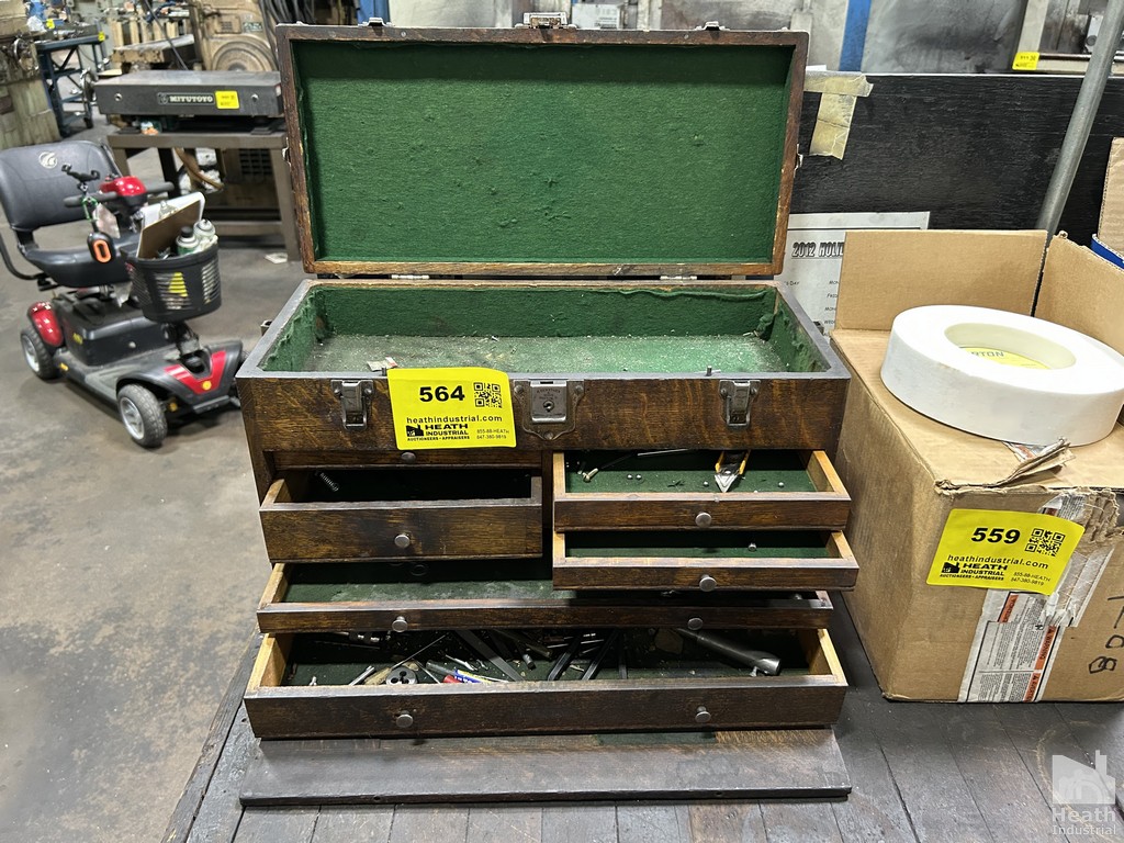 Lot 564
