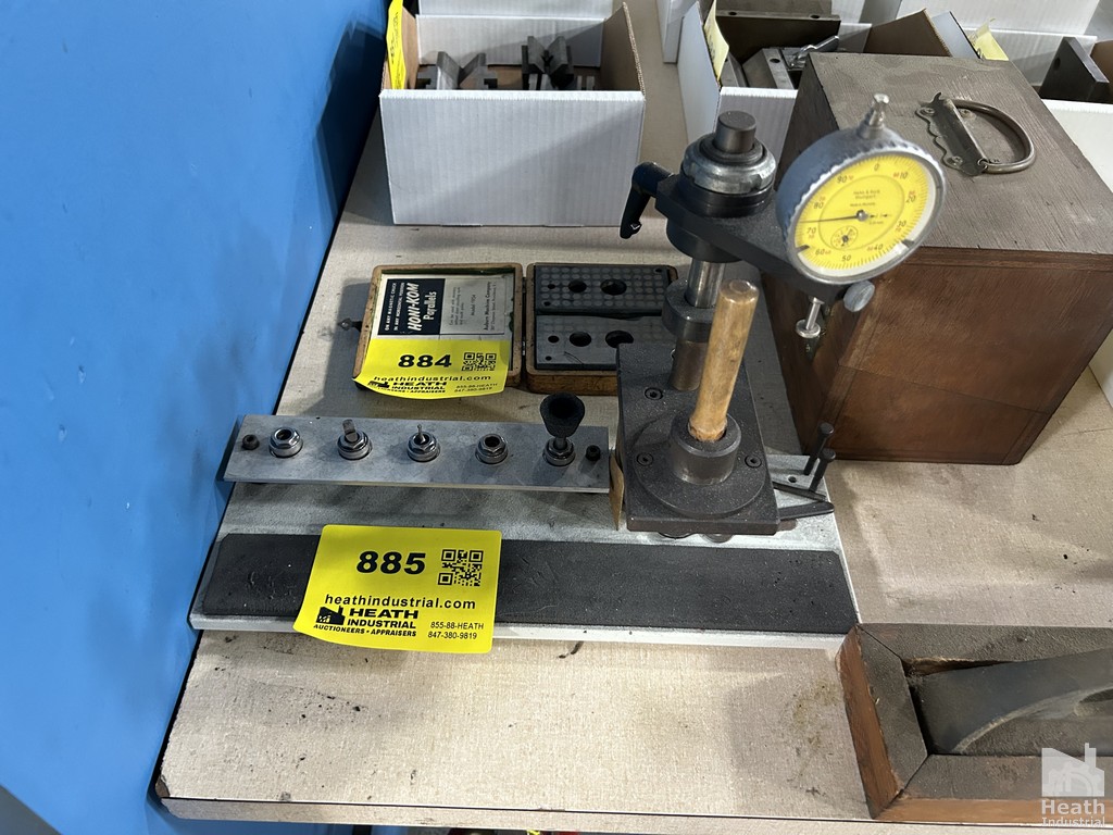Lot 885