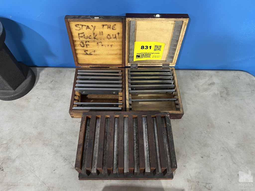 Lot 831