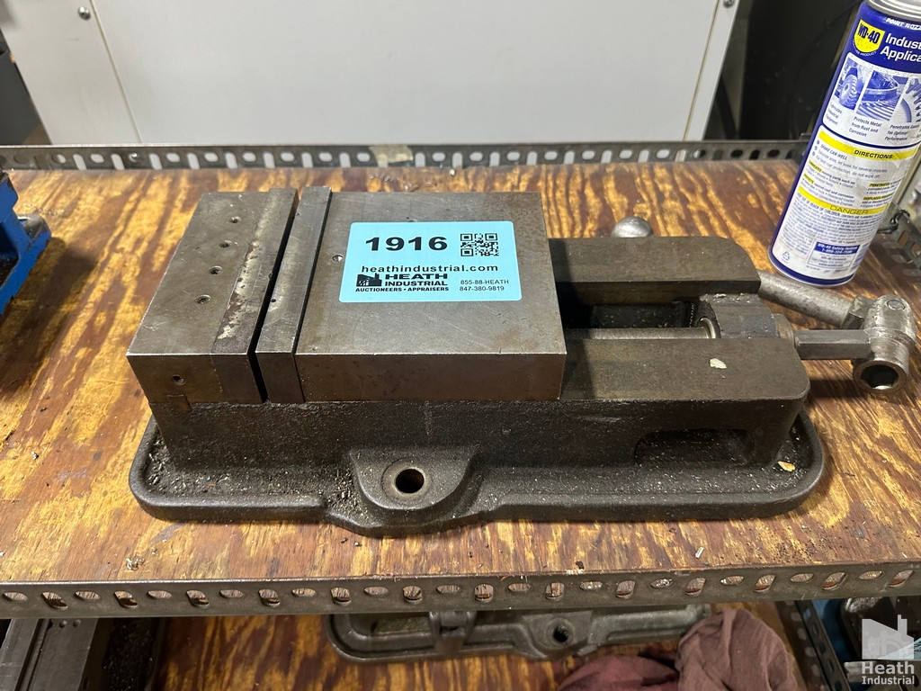 Lot 1916