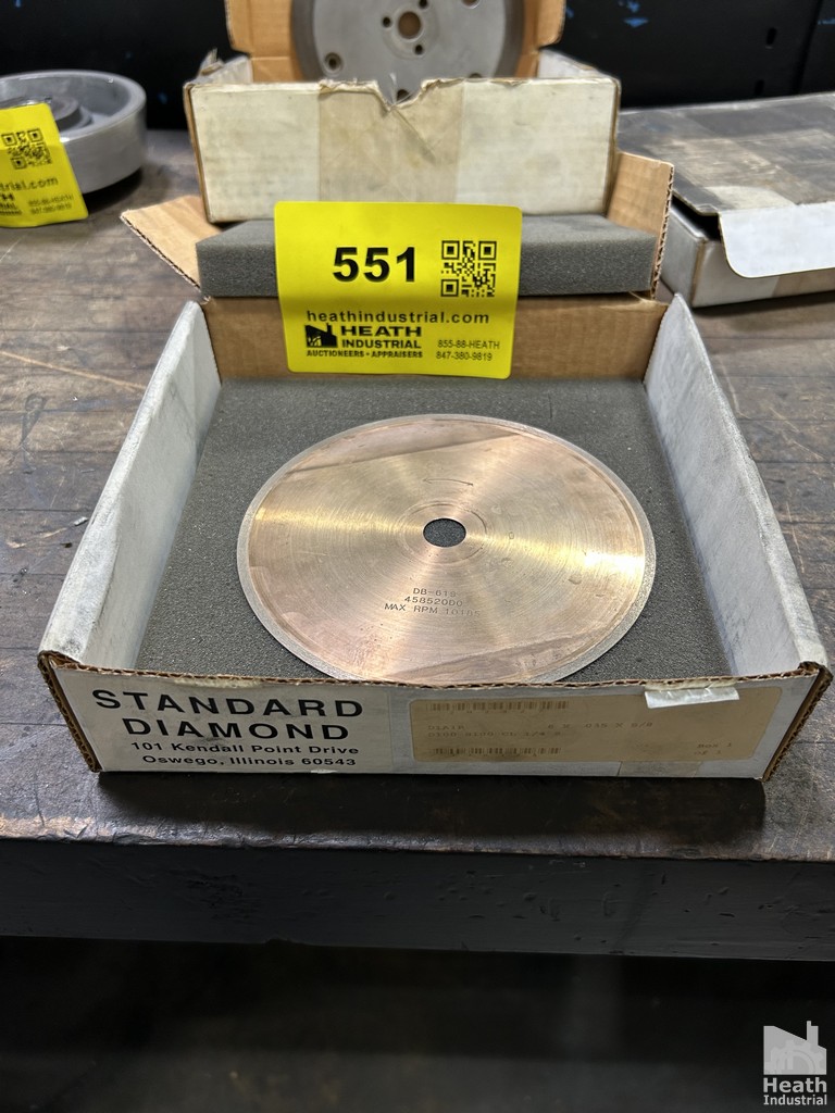 Lot 551
