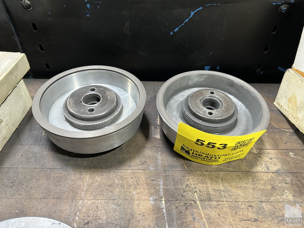 Lot 553