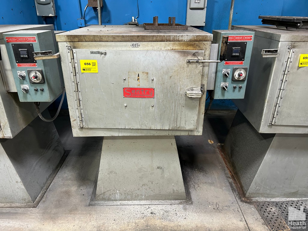 Lot 656