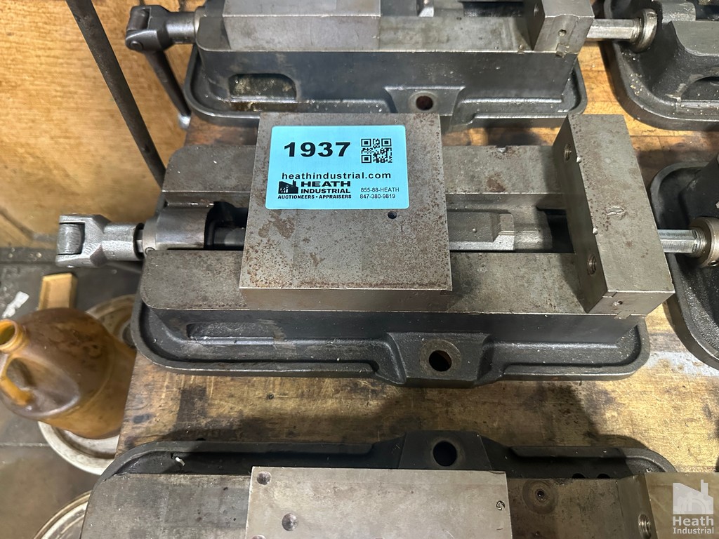 Lot 1937