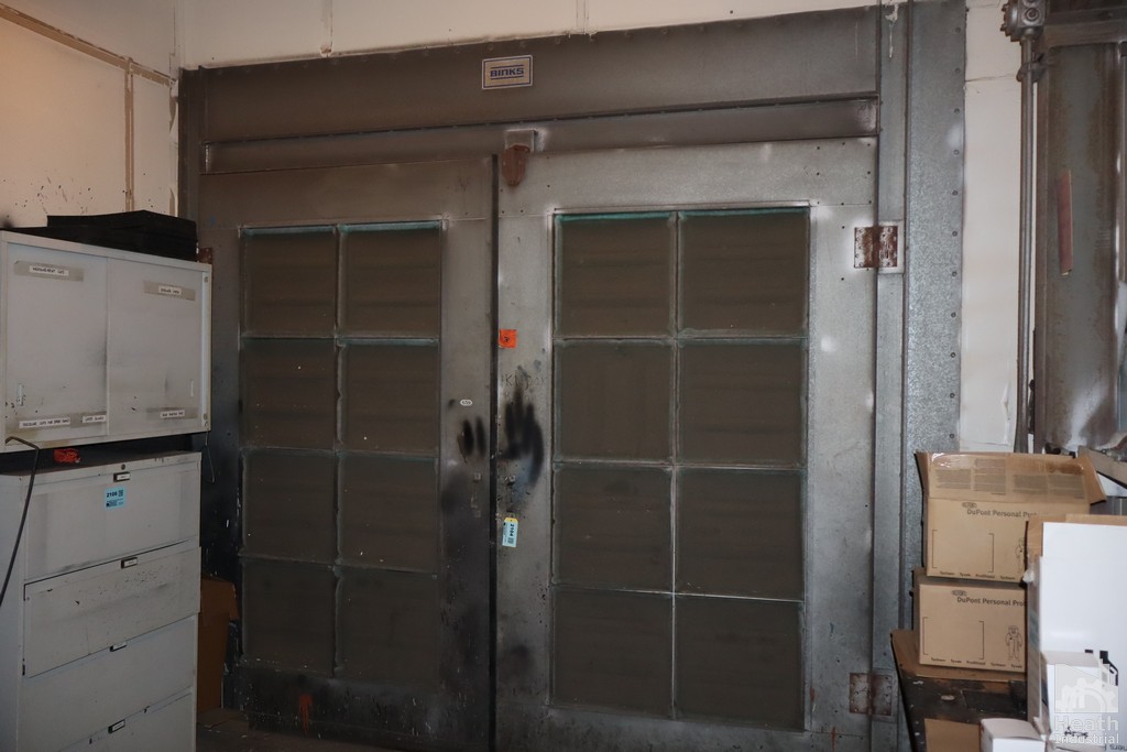 Lot 2104