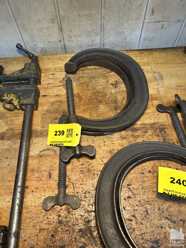 Lot 239
