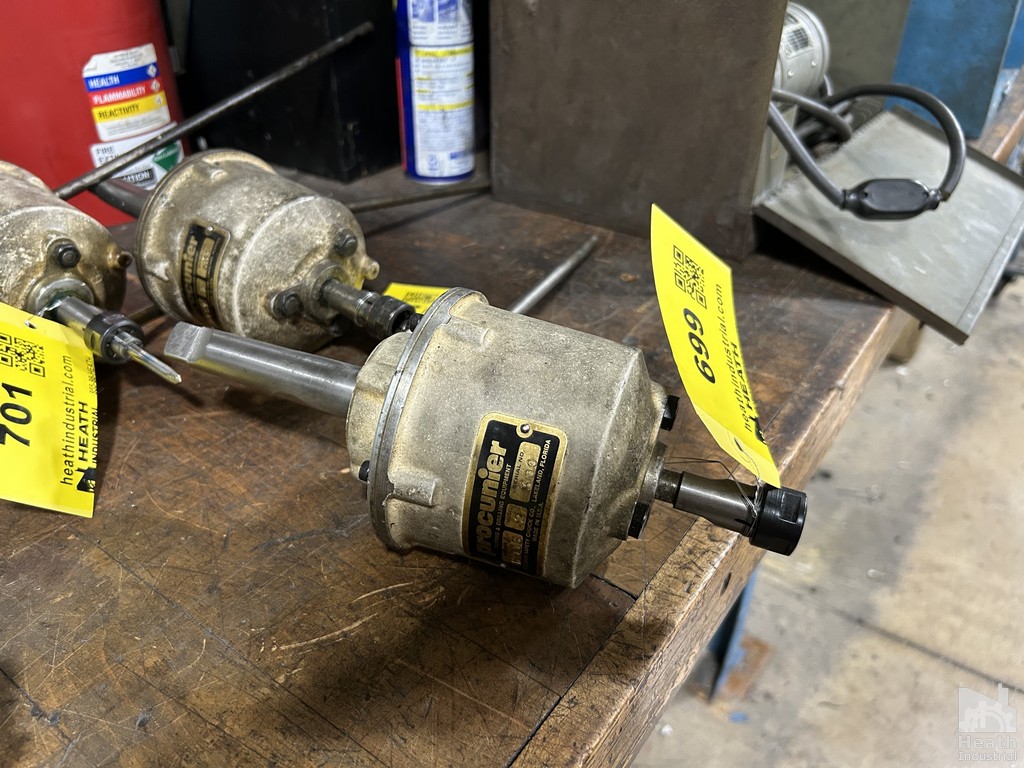 Lot 699