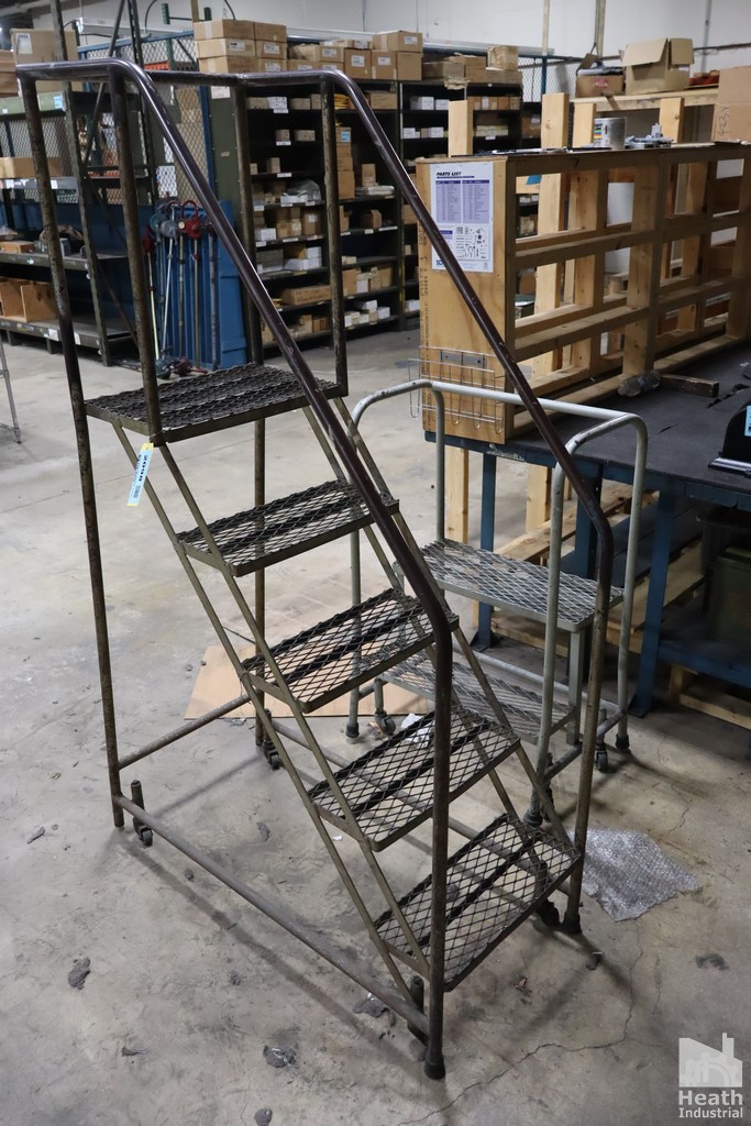 Lot 2098