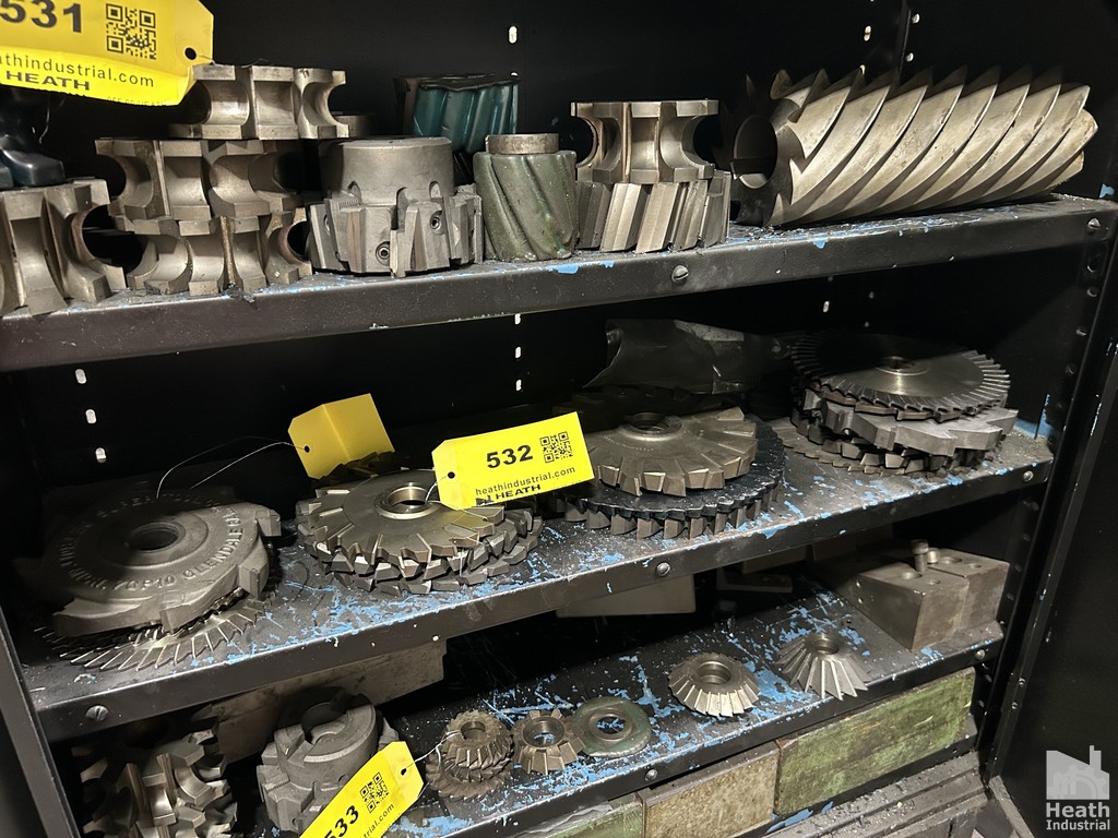 Lot 532